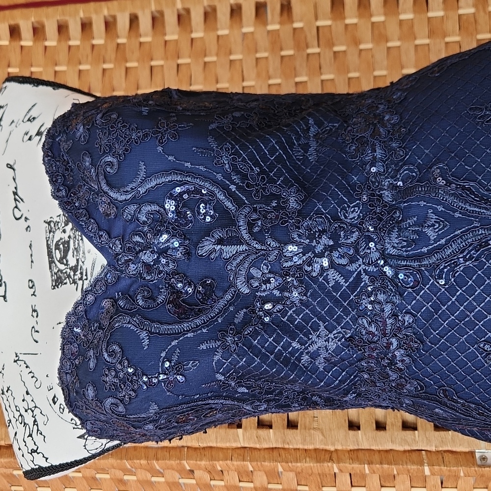 LUCCI LU, Sequins Textures Sweetheart Neckline,Elegant Navy Strapless Lace Dress - Picture 7 of 13